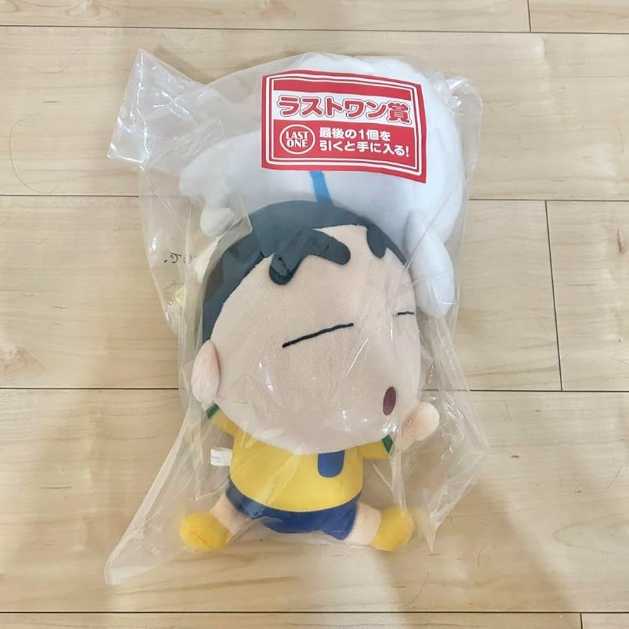 Amazon.co.jp: 一番くじ ワン賞 クレヨン しんちゃんとシロ 一緒
